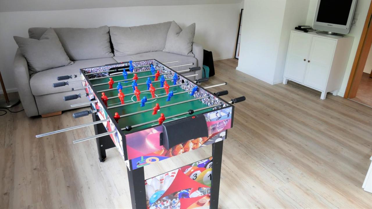 Helles Ferienhaus Im Landhausstil Fuer Bis Zu 10 Personen Frielendorf Esterno foto