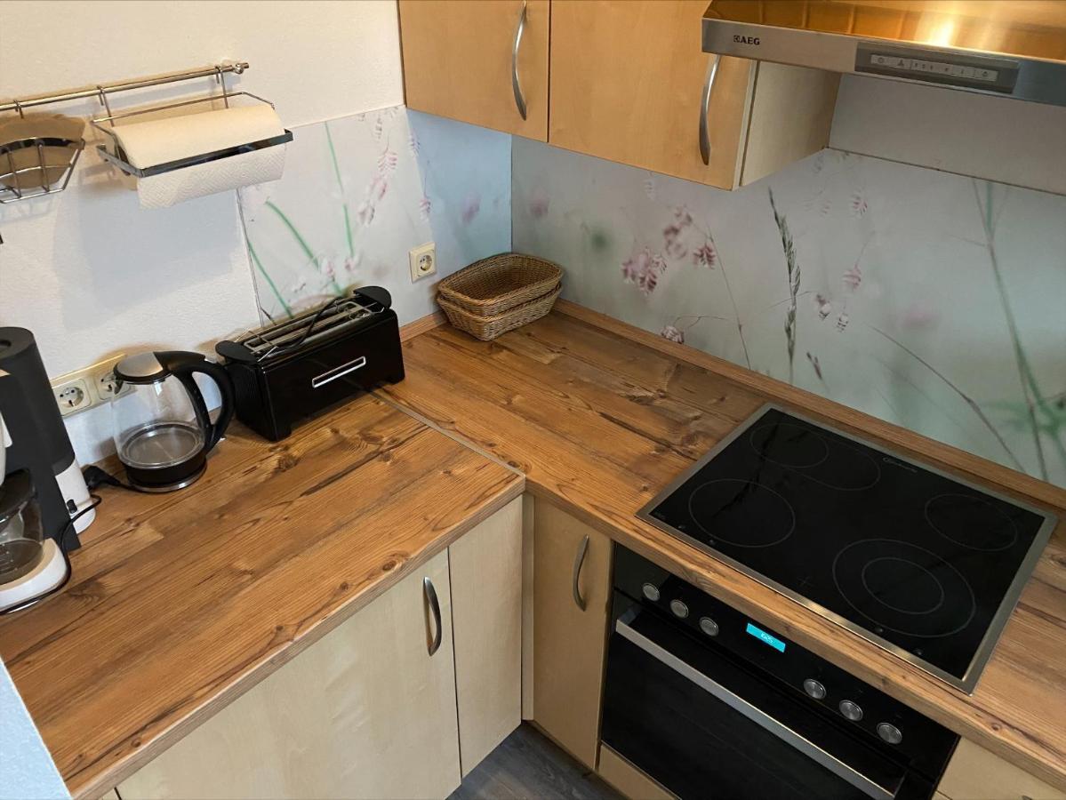 Helles Ferienhaus Im Landhausstil Fuer Bis Zu 10 Personen Frielendorf Esterno foto