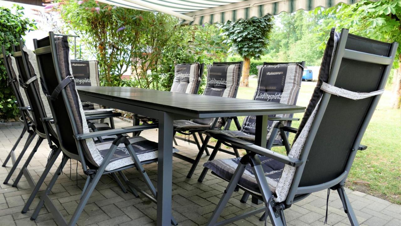 Helles Ferienhaus Im Landhausstil Fuer Bis Zu 10 Personen Frielendorf Esterno foto