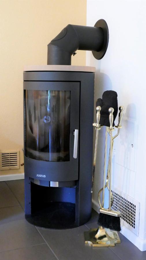 Helles Ferienhaus Im Landhausstil Fuer Bis Zu 10 Personen Frielendorf Esterno foto